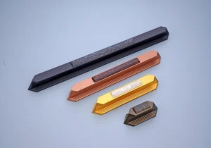 2002 Wardrobe Handales